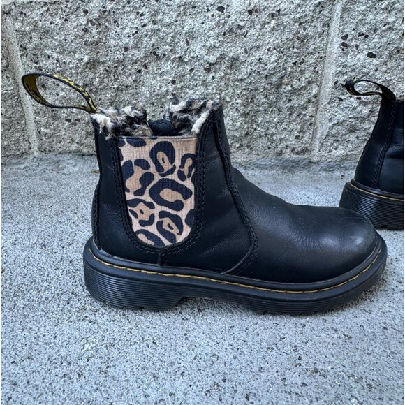 DR DOC MARTENS Leopard Lined Chelsea Boots Girls 12 29 EU Faux Fur Pull On Boot - Picture 5 of 9